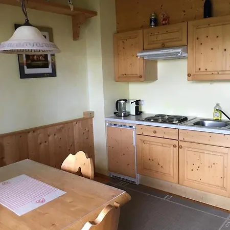 Eisenhut 3 Apartmán *