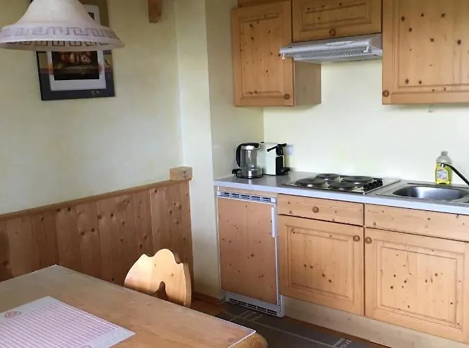 Eisenhut 3 Apartament *